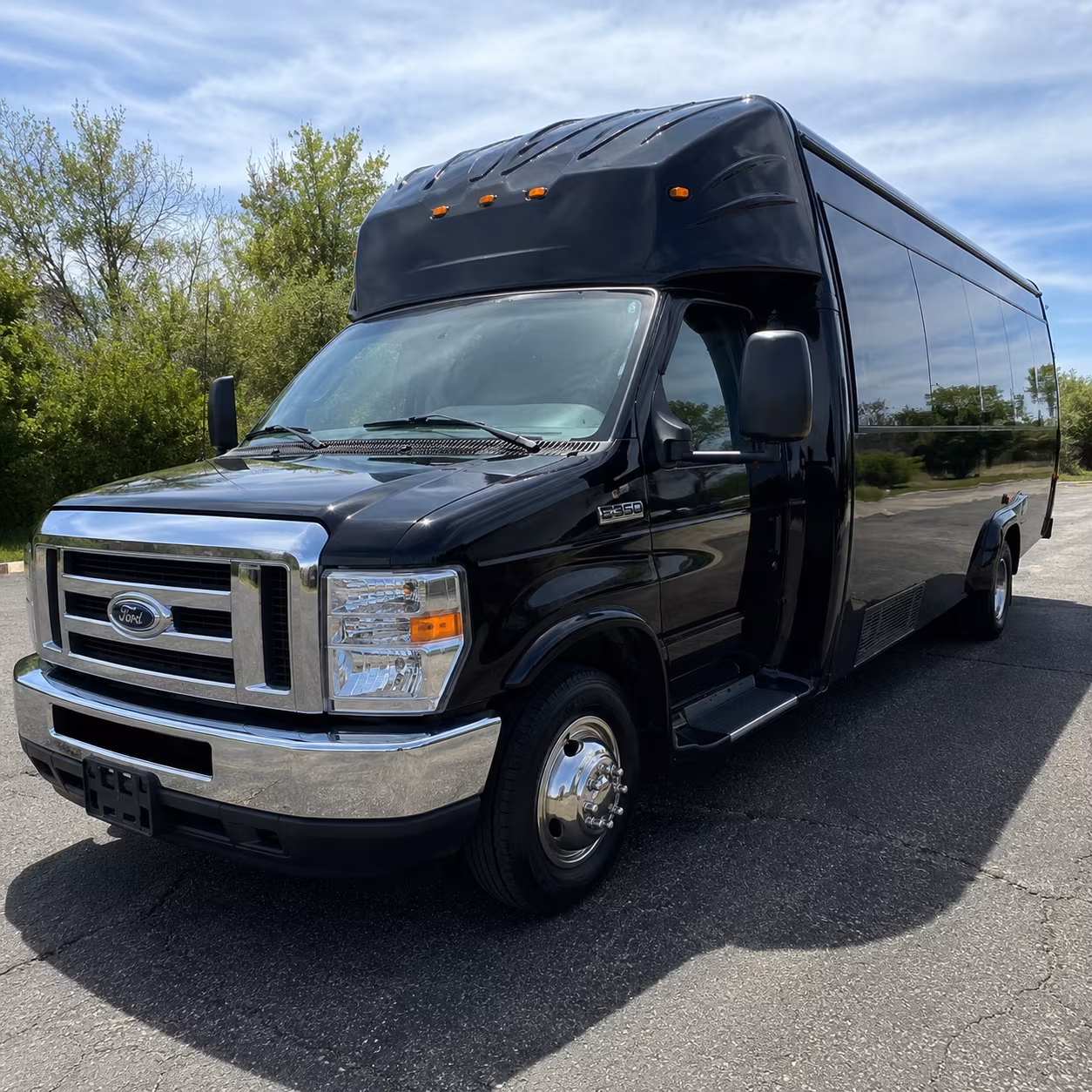 Austin Birthday, Sweet 16, & Quinceañera Transportation group transportation