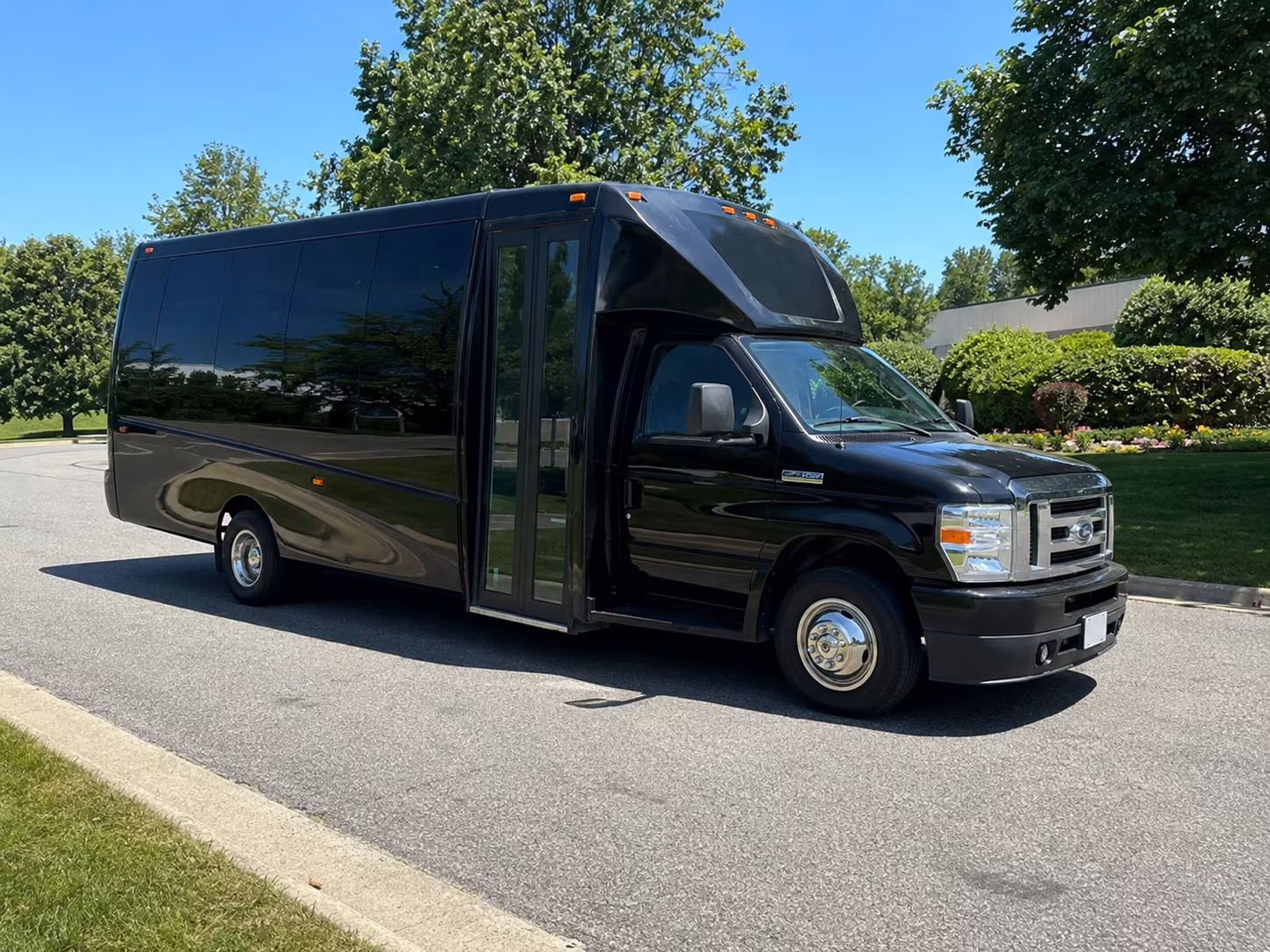 Leander Birthday, Sweet 16, & Quinceañera Party Bus Rentals