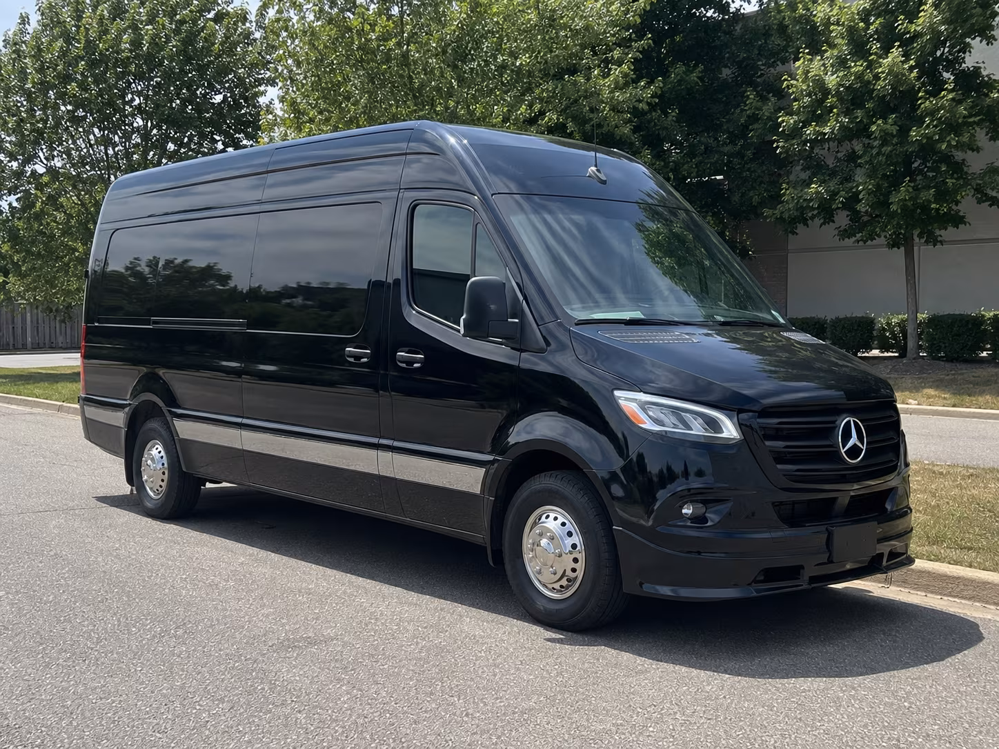 Round Rock Wedding Transportation & Shuttle Service