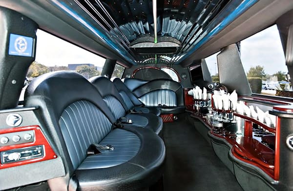 Austin Lincoln Stretch Limos Interior