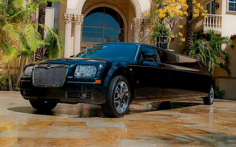Austin Black Chrysler Limo