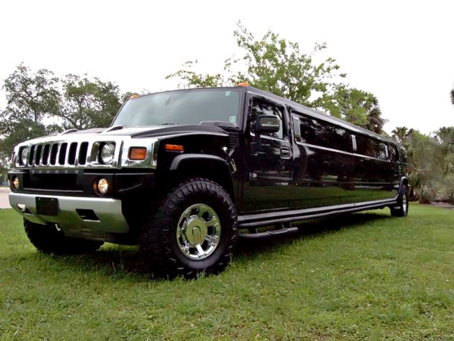 Austin Black Hummer Limo